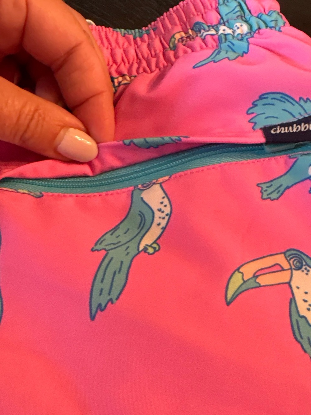 chubbies ToucanPrint Pink Swim Trunks with Teal Accent men’s XS - Picture 5 of 6
